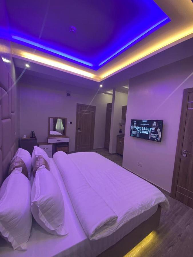 God'S Touch Apartments Signature Lagos Dış mekan fotoğraf