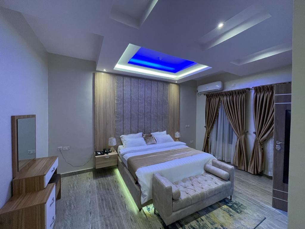 God'S Touch Apartments Signature Lagos Dış mekan fotoğraf
