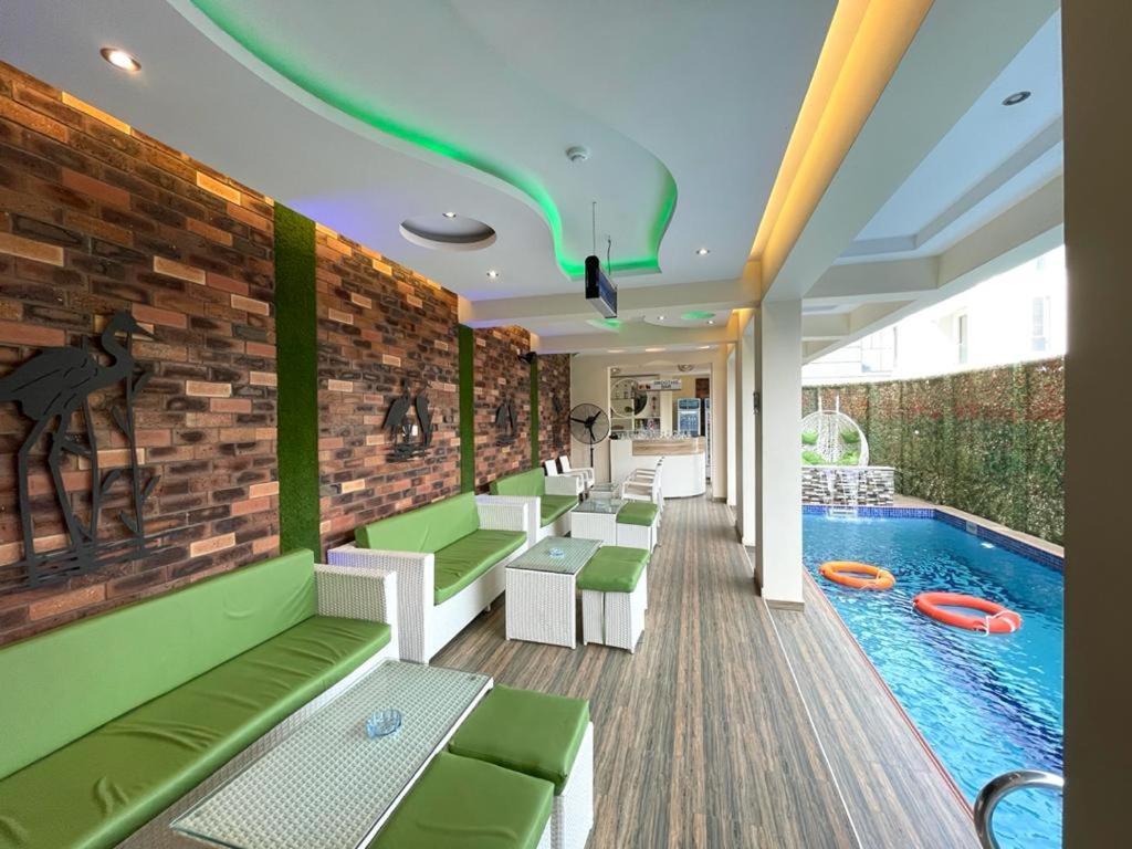 God'S Touch Apartments Signature Lagos Dış mekan fotoğraf