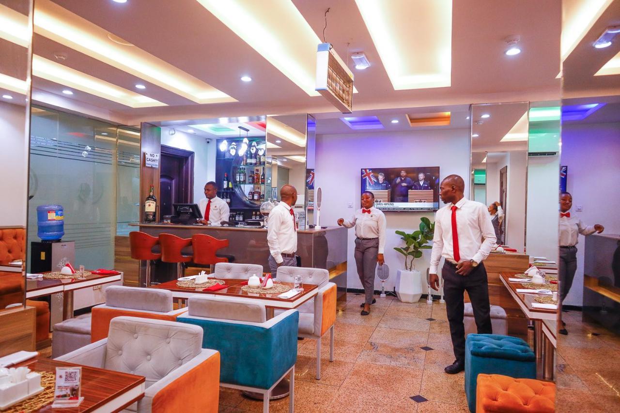 God'S Touch Apartments Signature Lagos Dış mekan fotoğraf