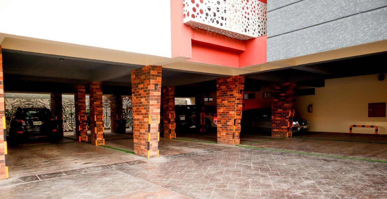 God'S Touch Apartments Signature Lagos Dış mekan fotoğraf