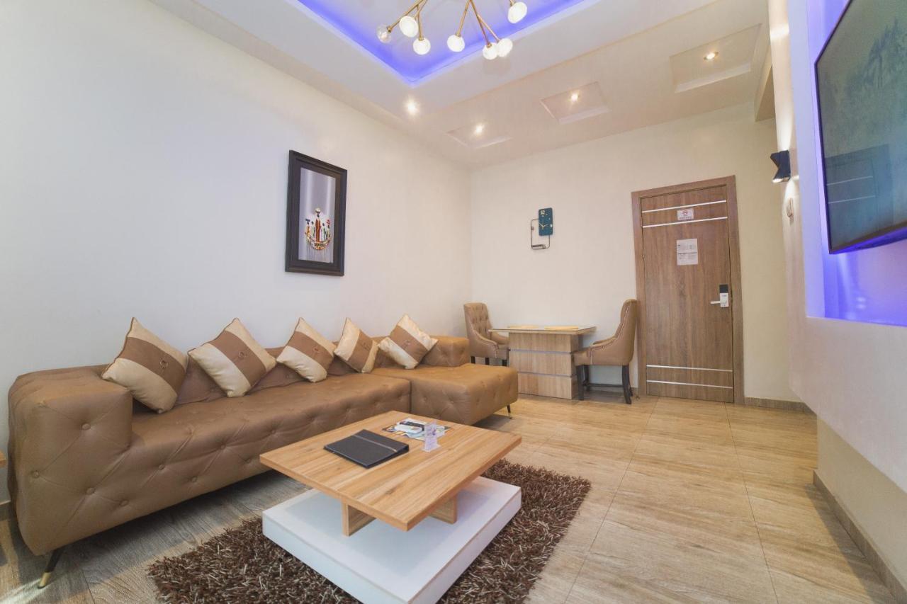 God'S Touch Apartments Signature Lagos Dış mekan fotoğraf