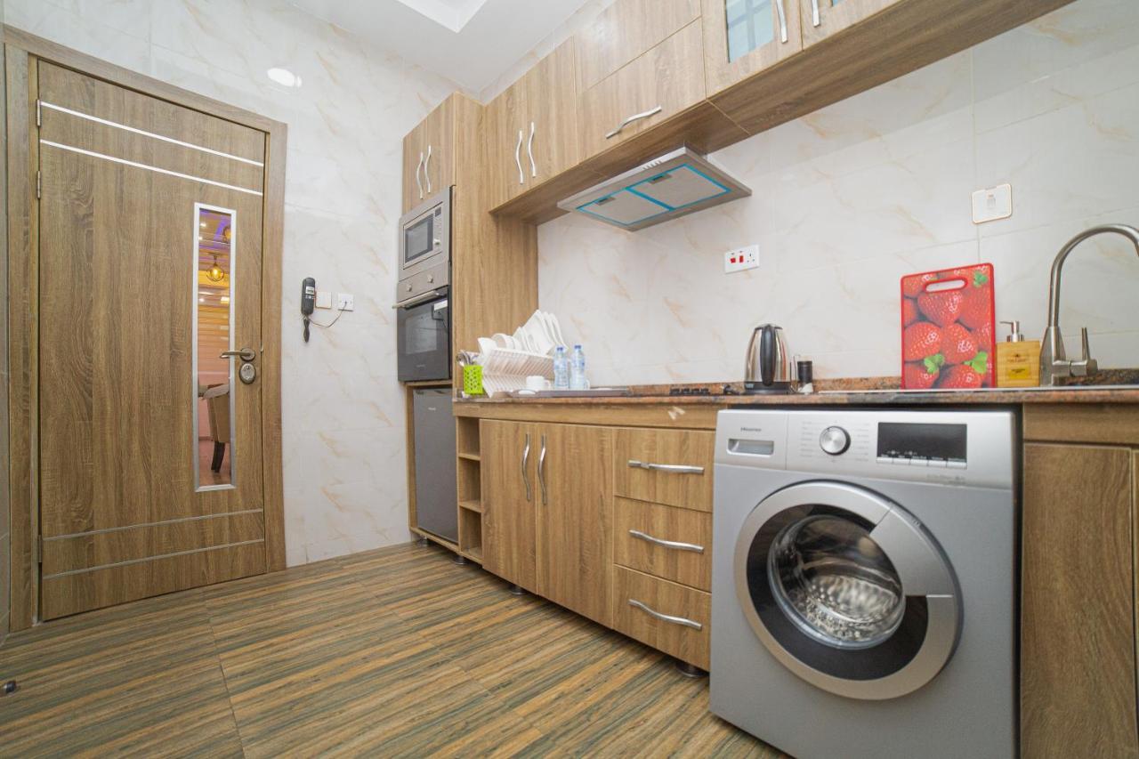 God'S Touch Apartments Signature Lagos Dış mekan fotoğraf