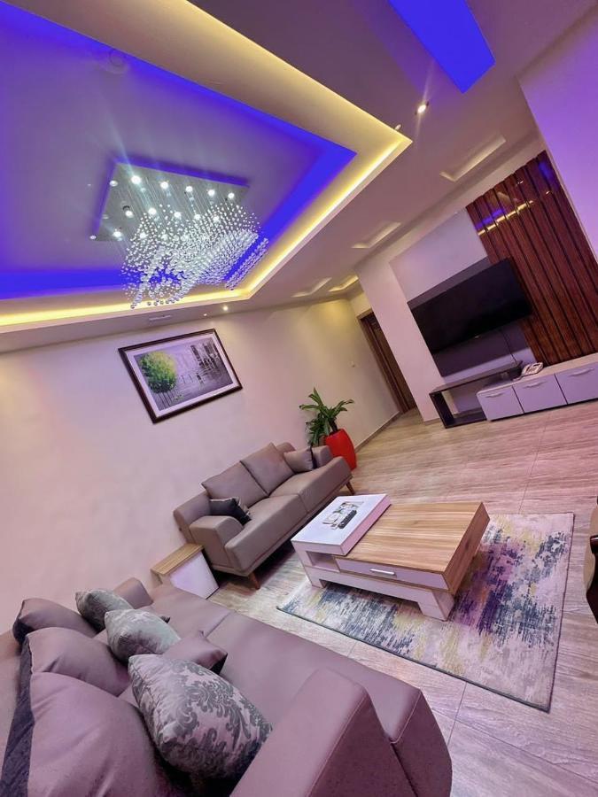 God'S Touch Apartments Signature Lagos Dış mekan fotoğraf